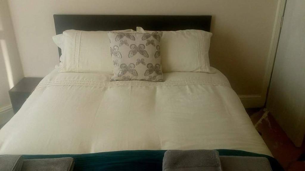 Liverpool At Gloucester Road - Infinity Apartments Ngoại thất bức ảnh